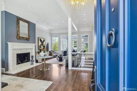 Entry Way - 2206 Pine St, San Francisco, CA 94115 photo 1 of 7