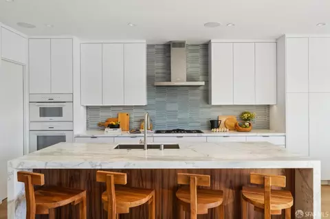 Kitchen - 3841 25th St, San Francisco, CA 94114 photo 4 of 5
