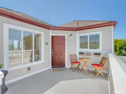 631 Pointe Pacific Dr #1, Daly City, CA 94014