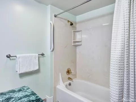 Bath - 341 Valley St, San Francisco, CA 94114 photo 2 of 2