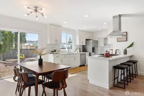 681 Douglas Dr, San Leandro, CA 94577