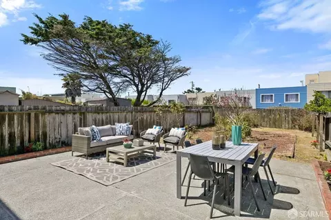 Exterior - 2351 46th Ave, San Francisco, CA 94116 photo 4 of 8