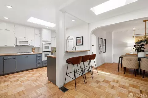 Kitchen - 2351 46th Ave, San Francisco, CA 94116 photo 1 of 6
