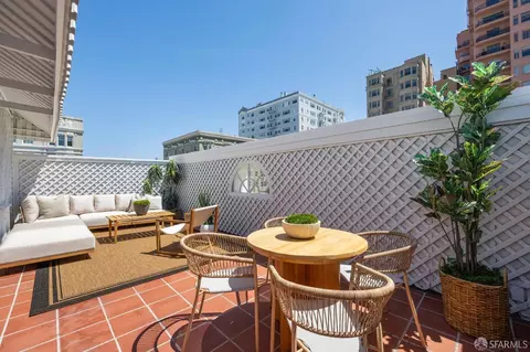 1918 Jackson St, San Francisco, CA 94109 photo 32