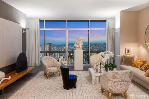 2200 Sacramento St #1702, San Francisco, CA 94115