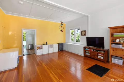 Living - 595 29th St, San Francisco, CA 94131 photo 1 of 8