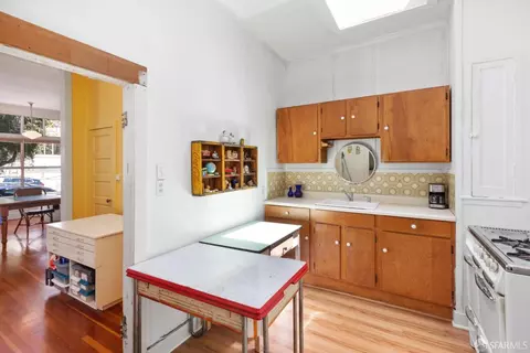Kitchen - 595 29th St, San Francisco, CA 94131 photo 1 of 5