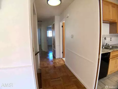 Entry Way - 218 Sagamore St, San Francisco, CA 94112 photo 1 of 6
