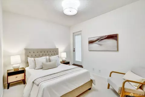 Bedroom - 1969 Pine St, San Francisco, CA 94109 photo 1 of 4