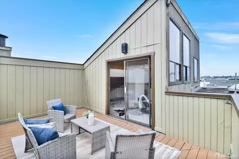 Exterior - 1969 Pine St, San Francisco, CA 94109 photo 7 of 8