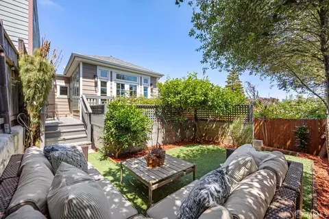 17 Costa St, San Francisco, CA 94110