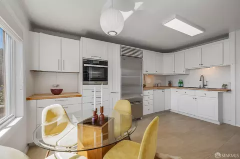 Kitchen - 115 Moffitt St, San Francisco, CA 94131 photo 1 of 6