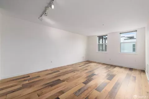 8100 Oceanview Ter #424, San Francisco, CA 94132 photo 2
