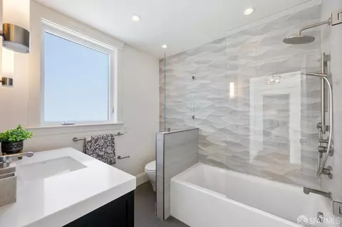 Bath - 76 Hernandez Ave, San Francisco, CA 94127 photo 3 of 4