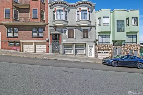 1917 Larkin St, San Francisco, CA 94109
