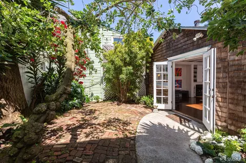 143 Chilton Ave, San Francisco, CA 94131 photo 2