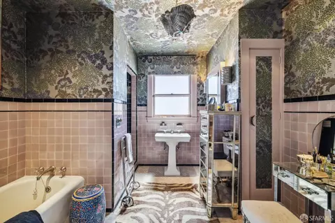 Bath - 150 St Elmo Way, San Francisco, CA 94127 photo 1 of 4