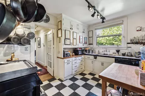 Kitchen - 150 St Elmo Way, San Francisco, CA 94127 photo 1 of 4