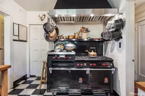 Kitchen - 150 St Elmo Way, San Francisco, CA 94127 photo 4 of 4