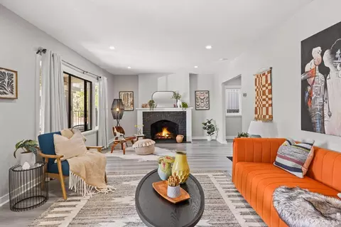 450 Montclair Ave, Oakland, CA 94606