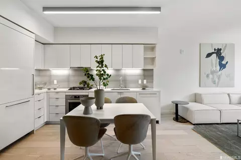 88 Arkansas St #223, San Francisco, CA 94107