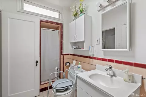 2000 Ortega St, San Francisco, CA 94122 photo 25