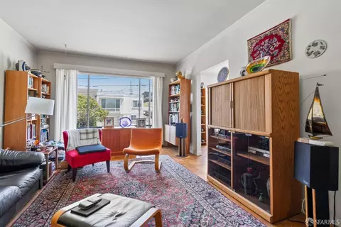 2000 Ortega St, San Francisco, CA 94122 photo 4