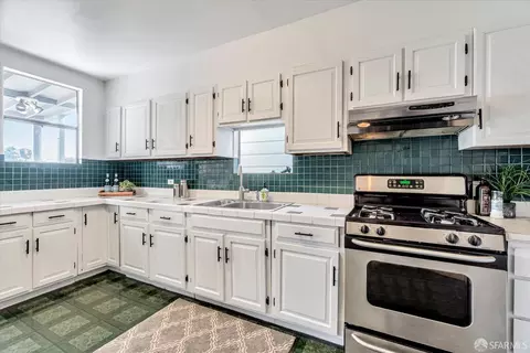 Kitchen - 57 Maynard St, San Francisco, CA 94112 photo 5 of 7