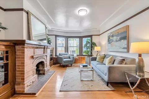 Living - 57 Maynard St, San Francisco, CA 94112 photo 2 of 4
