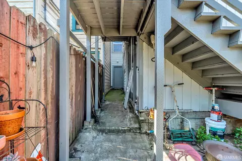 Exterior - 57 Maynard St, San Francisco, CA 94112 photo 3 of 15