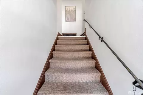 Entry Way - 57 Maynard St, San Francisco, CA 94112 photo 4 of 5