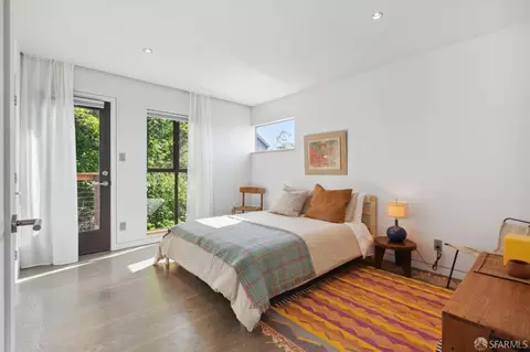 Bedroom - 40 Costa St, San Francisco, CA 94110 photo 1 of 6