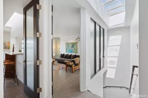 Entry Way - 40 Costa St, San Francisco, CA 94110 photo 1 of 3