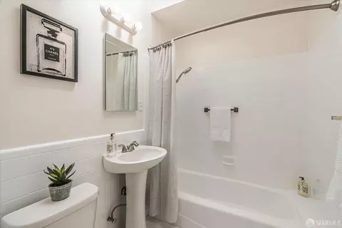 Bath - 1723 46th Ave, San Francisco, CA 94122 photo 1 of 1