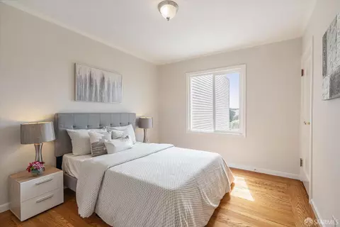 Bedroom - 1723 46th Ave, San Francisco, CA 94122 photo 1 of 6