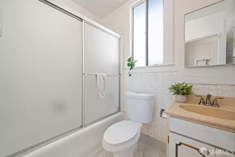1418 24th Ave, San Francisco, CA 94122 photo 17