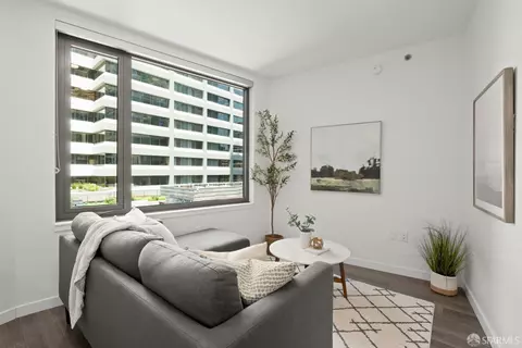 Living - 285 Main St #608, San Francisco, CA 94105 photo 1 of 2