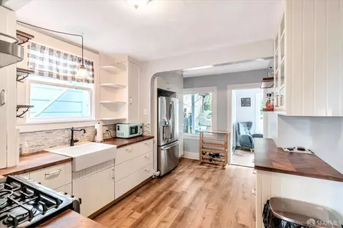Kitchen - 251 De Long St, San Francisco, CA 94112 photo 1 of 5
