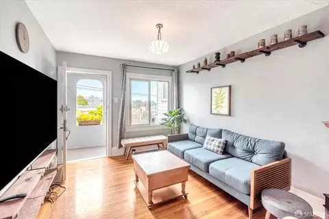 Living - 251 De Long St, San Francisco, CA 94112 photo 4 of 5