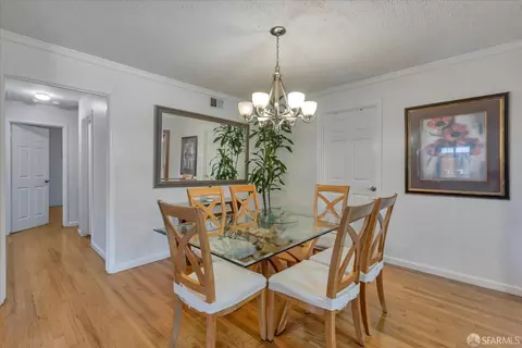 Dining - 615 Morse Ave, Sunnyvale, CA 94085 photo 1 of 1