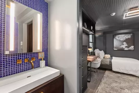 Bath - 65 Gladys St, San Francisco, CA 94110 photo 1 of 4