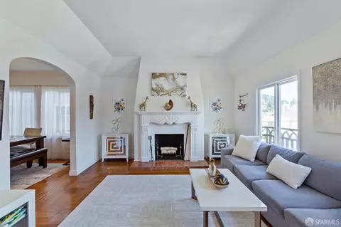 107 Ulloa St, San Francisco, CA 94127 photo 4