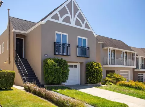 107 Ulloa St, San Francisco, CA 94127