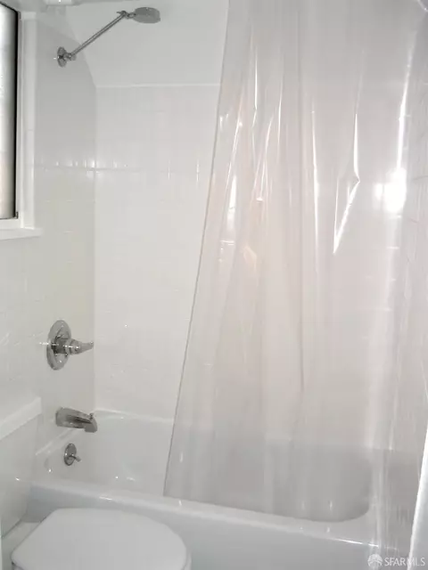 815 Grafton Ave, San Francisco, CA 94112 photo 16