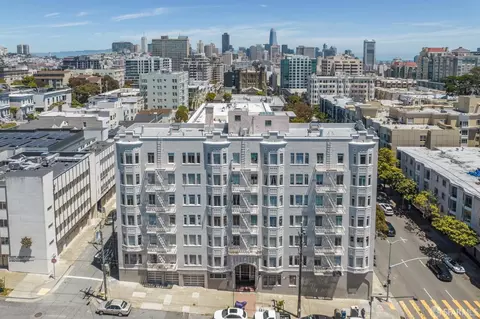 1700 Octavia St, San Francisco, CA 94109