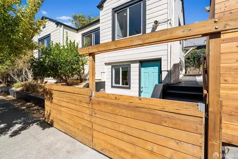 Exterior - 1300 Parker St, Berkeley, CA 94702 photo 6 of 12