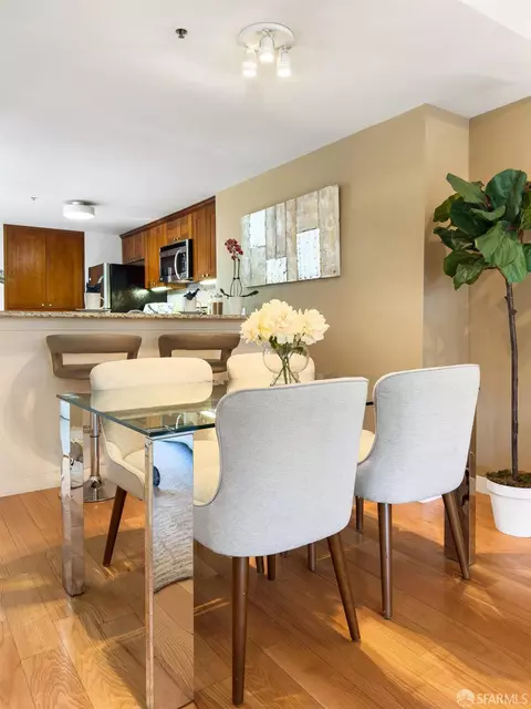 601 Van Ness Ave #4, San Francisco, CA 94102 photo 12