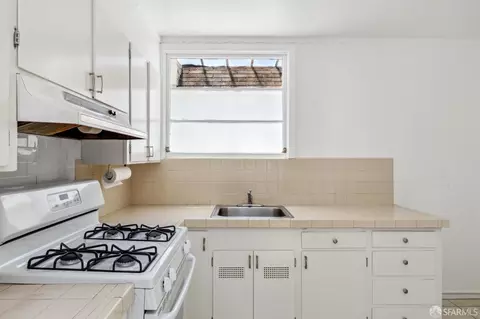 72 Lyell St, San Francisco, CA 94112 photo 20