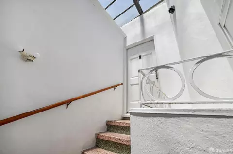 72 Lyell St, San Francisco, CA 94112 photo 6
