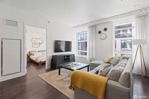1688 Pine St #W703, San Francisco, CA 94109